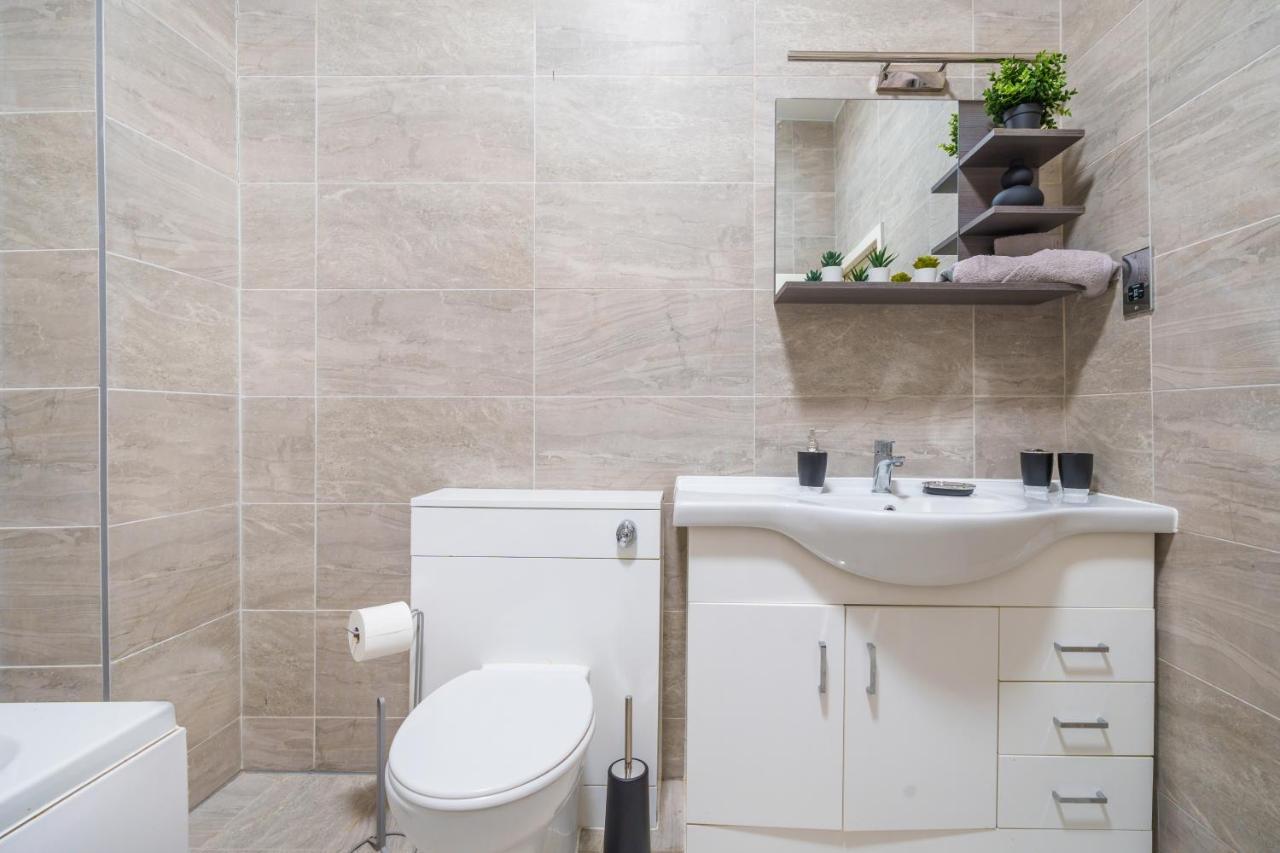 Spacious City Centre Apartment - Sleeps 8 Liverpool Exteriér fotografie
