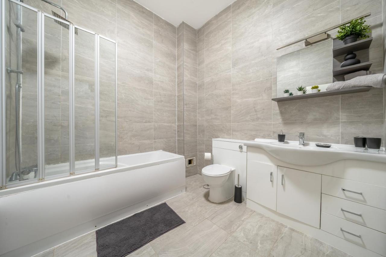 Spacious City Centre Apartment - Sleeps 8 Liverpool Exteriér fotografie